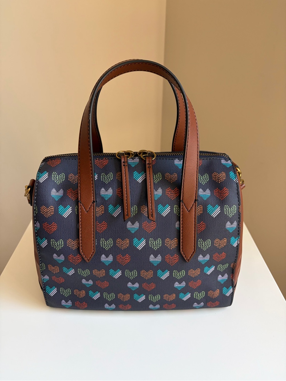 Fossil Sydney Satchel Heart Print NWOT